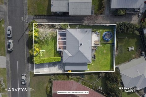 Photo of property in 3 Tauhara Street, Green Bay, Auckland, 0604