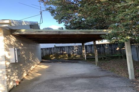 Photo of property in 2/10 Southview Place, Wattle Downs, Auckland, 2102