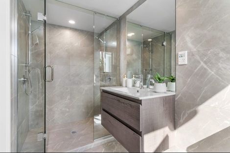 Photo of property in 2/37 Poynder Avenue, Merivale, Christchurch, 8014