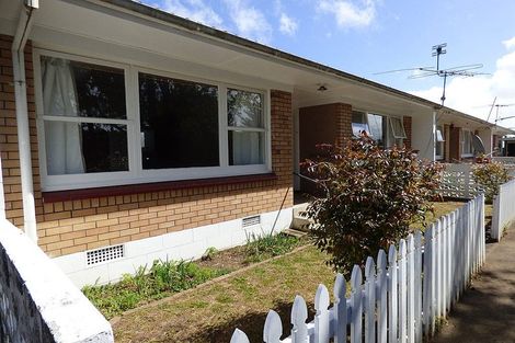 Photo of property in 4/35 Wallace Road, Papatoetoe, Auckland, 2025