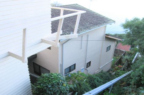Photo of property in 12 Napier Street, Karaka Bays, Wellington, 6022