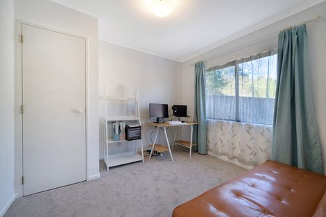 Photo of property in 1/76 Chilcott Road, Henderson, Auckland, 0612