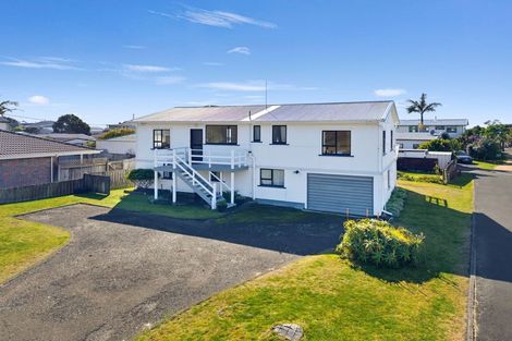 Photo of property in 281 Pohutukawa Avenue, Ohope, 3121