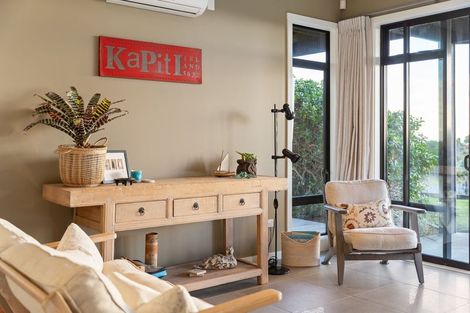 Photo of property in 8 Beachview Grove, Peka Peka, Waikanae, 5391