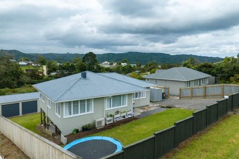 Photo of property in 8 Smeath Road, Kawakawa, 0210