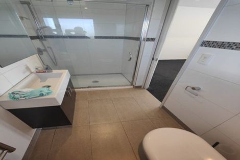 Photo of property in 1/5 Cambric Place, Botany Downs, Auckland, 2010