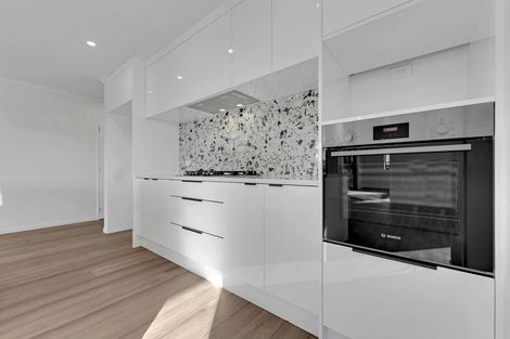 Photo of property in 2 Viv Green Place, Pokeno, 2402