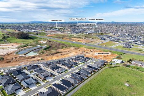 Photo of property in 7 Waruhia Crescent, Rototuna North, 3281