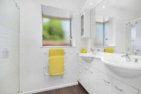 Photo of property in 18 Ashbourne Street, Burnside, Christchurch, 8053