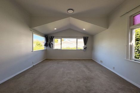 Photo of property in 120 Wheturangi Road, Greenlane, Auckland, 1051