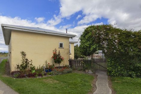 Photo of property in 11 Weston Road, Holmes Hill, Oamaru, 9401