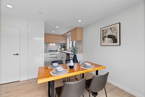 Photo of property in 20a Seine Road, Forrest Hill, Auckland, 0620