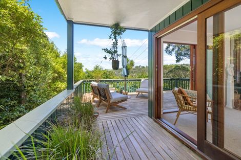 Photo of property in 11 Clinton Road, Tawharanui Peninsula, Warkworth, 0986
