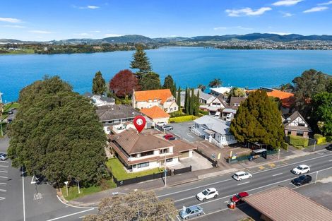 Photo of property in 2/182 Devonport Road, Tauranga, 3110