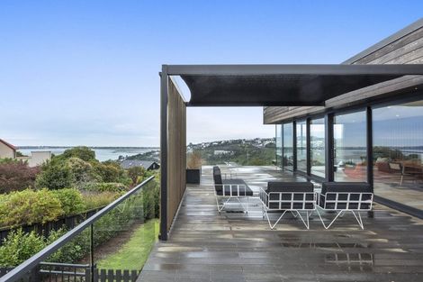 Photo of property in 3 Selleck Street, Mount Pleasant, Christchurch, 8081