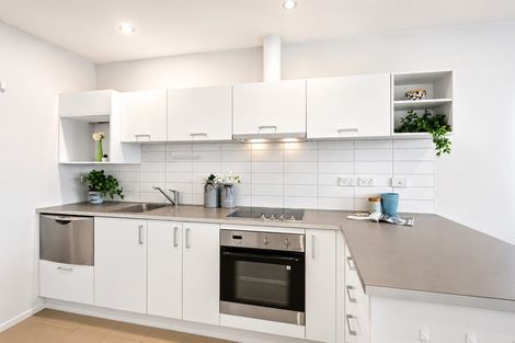 Photo of property in 10e/60 Masons Road, Oteha, Auckland, 0632