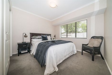 Photo of property in 115 Summerhill Drive, Fitzherbert, Palmerston North, 4410