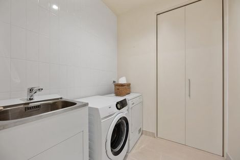 Photo of property in 15/258 Hurstmere Road, Takapuna, Auckland, 0622