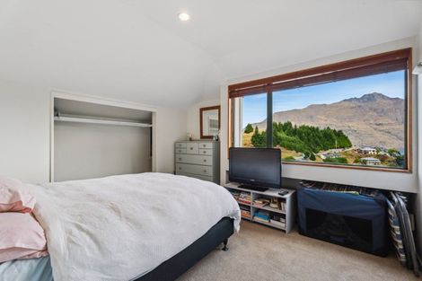 Photo of property in 22b Lochy Road, Fernhill, Queenstown, 9300