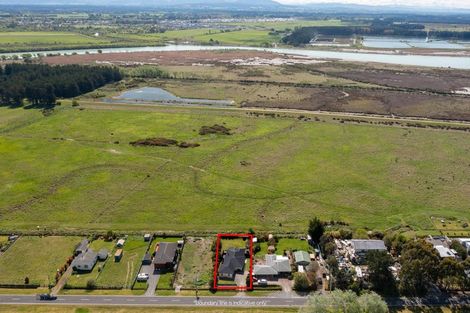 Photo of property in 453 Kainga Road, Brooklands, Christchurch, 8083