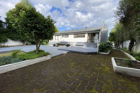 Photo of property in 36 Murvale Drive, Bucklands Beach, Auckland, 2014