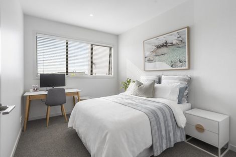 Photo of property in 12/1 Genevieve Lane, Hobsonville, Auckland, 0616