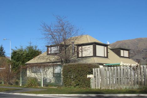 Photo of property in 71 Mcdougall Street, Wanaka, 9305