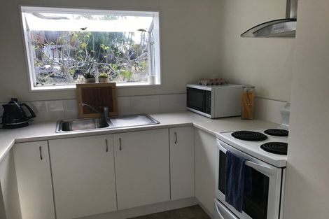 Photo of property in 2/48 Sandgate Avenue, Botany Downs, Auckland, 2010