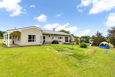 Photo of property in 77 Pataua Road North, Whareora, Whangarei, 0175