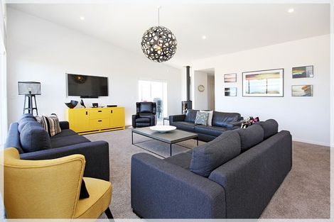 Photo of property in 6a Marine Parade South, Foxton Beach, Foxton, 4815