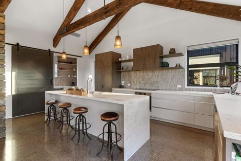 Photo of property in 202 Broomfields Road, Whitford, 2571