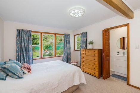 Photo of property in 1 Sunshine Avenue, Paraparaumu, 5032