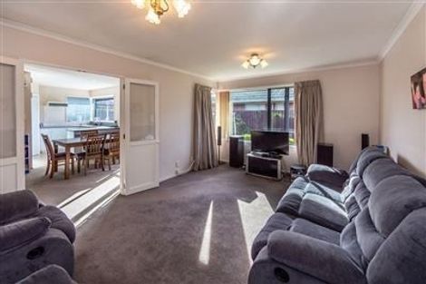 Photo of property in 2/5 Murfitt Place, Sockburn, Christchurch, 8042