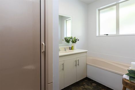 Photo of property in 2/29 Nottingham Avenue, Halswell, Christchurch, 8025