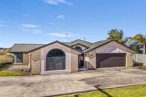 Photo of property in 135 Baverstock Road, Nawton, Hamilton, 3200