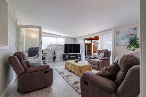 Photo of property in 85 Lyndhurst Street, Takaro, Palmerston North, 4412