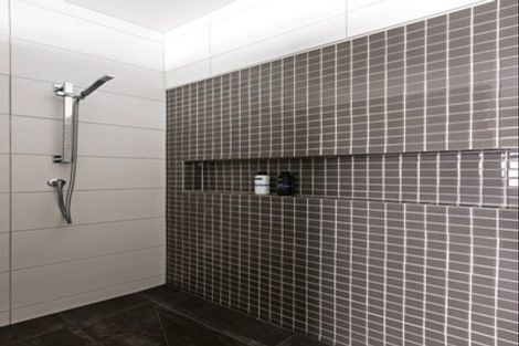 Photo of property in 98 Harbour Drive, Otumoetai, Tauranga, 3110