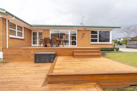 Photo of property in 14 Garden Heights Avenue, Glenview, Hamilton, 3206