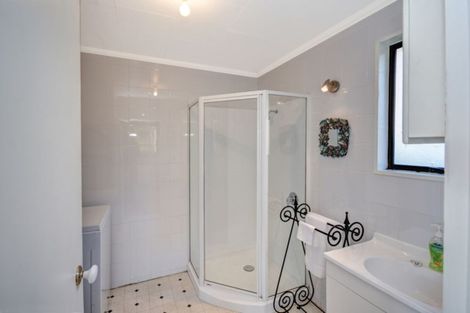 Photo of property in 17 Hereweka Street, Portobello, Dunedin, 9014