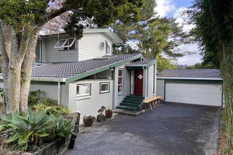 Photo of property in 66 Paragon Avenue, Beach Haven, Auckland, 0626