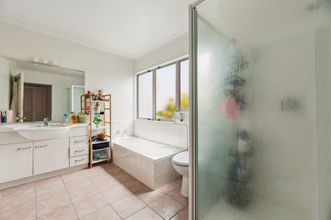 Photo of property in 48 Fahey Avenue, Mount Maunganui, 3116