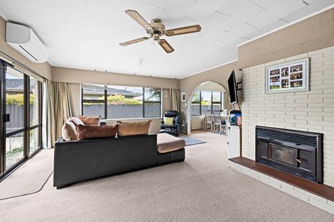 Photo of property in 34 Hammond Road, Taradale, Napier, 4112