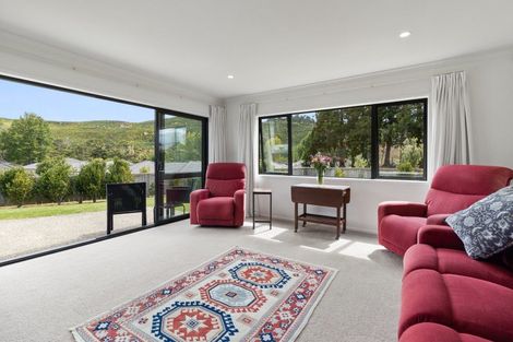 Photo of property in 18 Applemoors Way, Riverhead, 0820