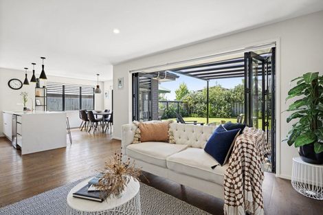 Photo of property in 60 Seventh View Avenue, Beachlands, Auckland, 2018