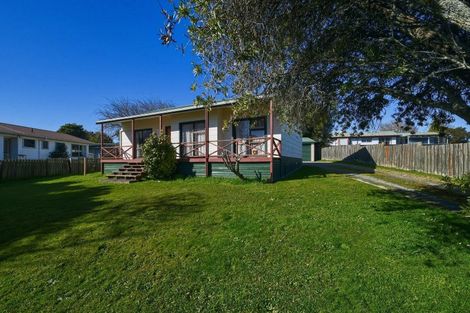 Photo of property in 35 Rewarewa Street, Owhata, Rotorua, 3010