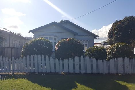 Photo of property in 7 North Street, Petone, Lower Hutt, 5012