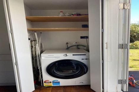 Photo of property in 5 Burnham Street, Petone, Lower Hutt, 5012