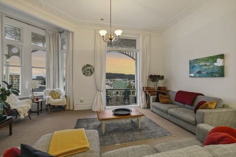 Photo of property in 2/219 The Terrace, Wellington Central, Wellington, 6011