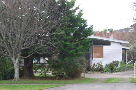 Photo of property in 219 Te Moana Road, Waikanae, 5036