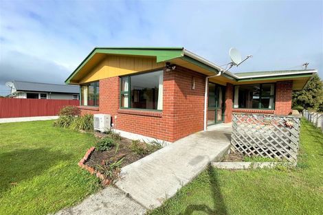 Photo of property in 8 Pearson Lane, Balclutha, 9230
